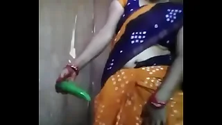 Desi aunty fuck with cucumber